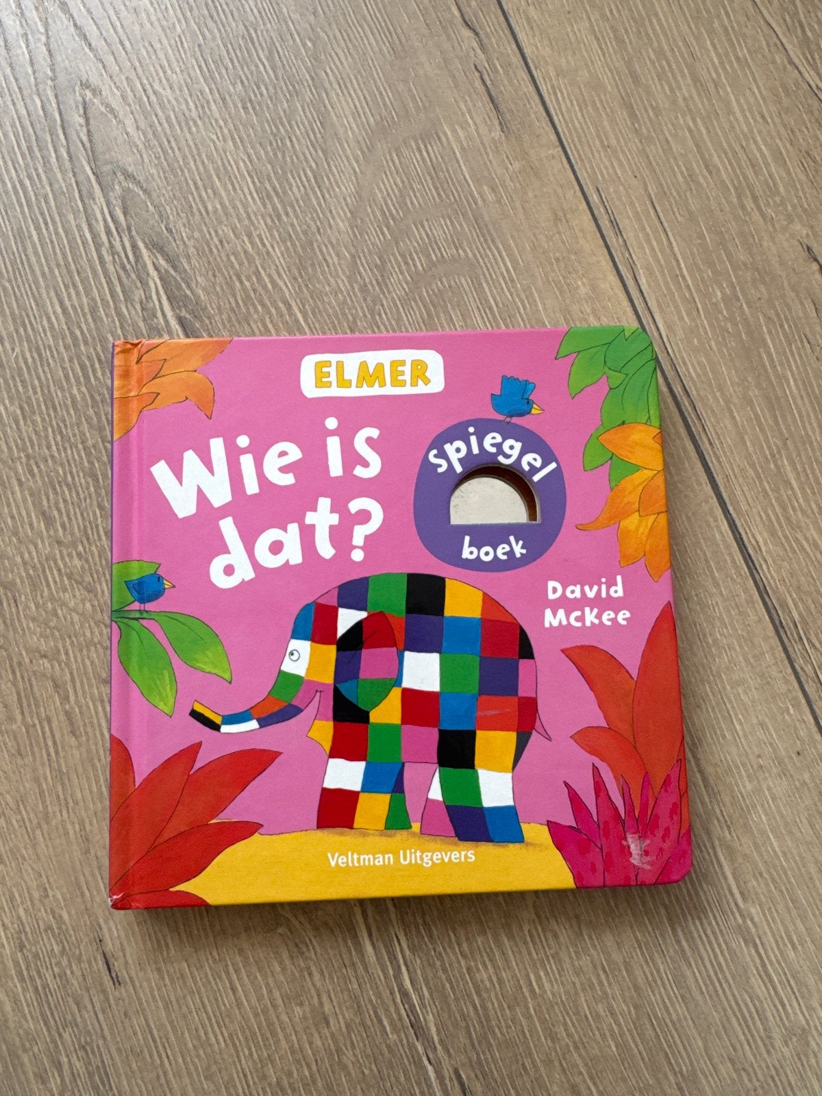 Elmer Wie is dat? - Spiegelboek, Boeken, Ophalen of Verzenden, Gelezen, Uitklap-, Voel- of Ontdekboek, 1 tot 2 jaar