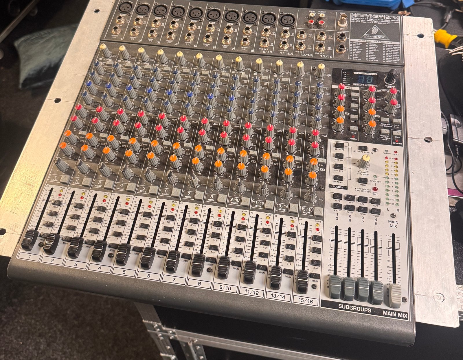 Behringer Xenyx 2442FX Mengpaneel - Gebruikt, 100% werkend, Ophalen of Verzenden, Gebruikt, 20 kanalen of meer, Microfooningang