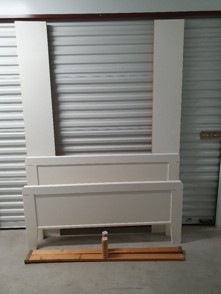 Stevige bed 140x200 cm, Huis en Inrichting, Slaapkamer | Bedden, Ophalen, Wit, Tweepersoons, 140 cm