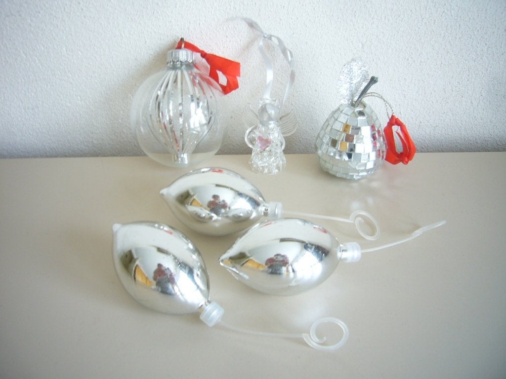 Diverse kunststof kerstballen zilverkleurig, Ophalen of Verzenden, Zo goed als nieuw