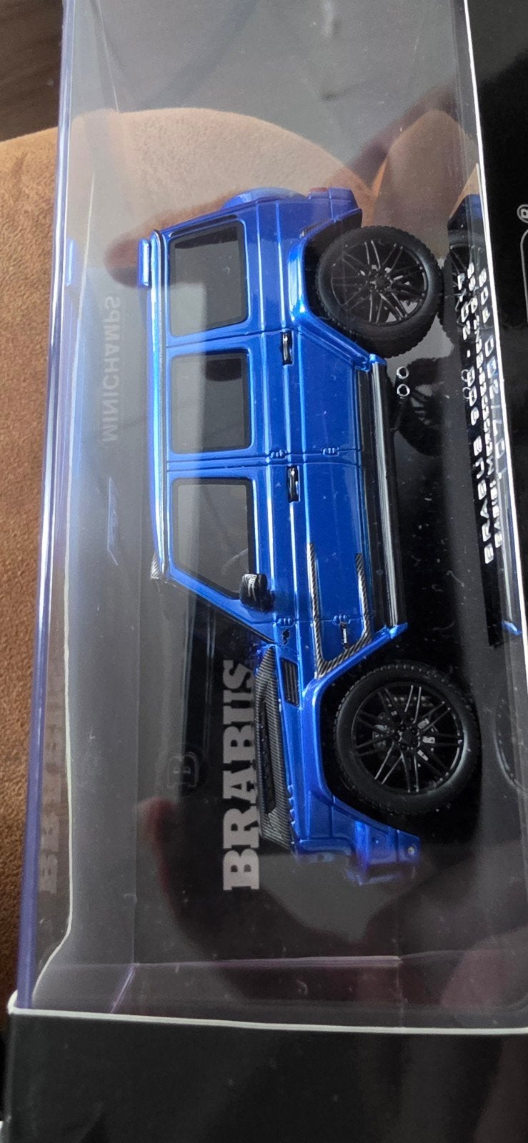 MiniChamps Brabus 900 G65 Limited Edition nummer(107/200), Ophalen, Nieuw, Auto, MiniChamps