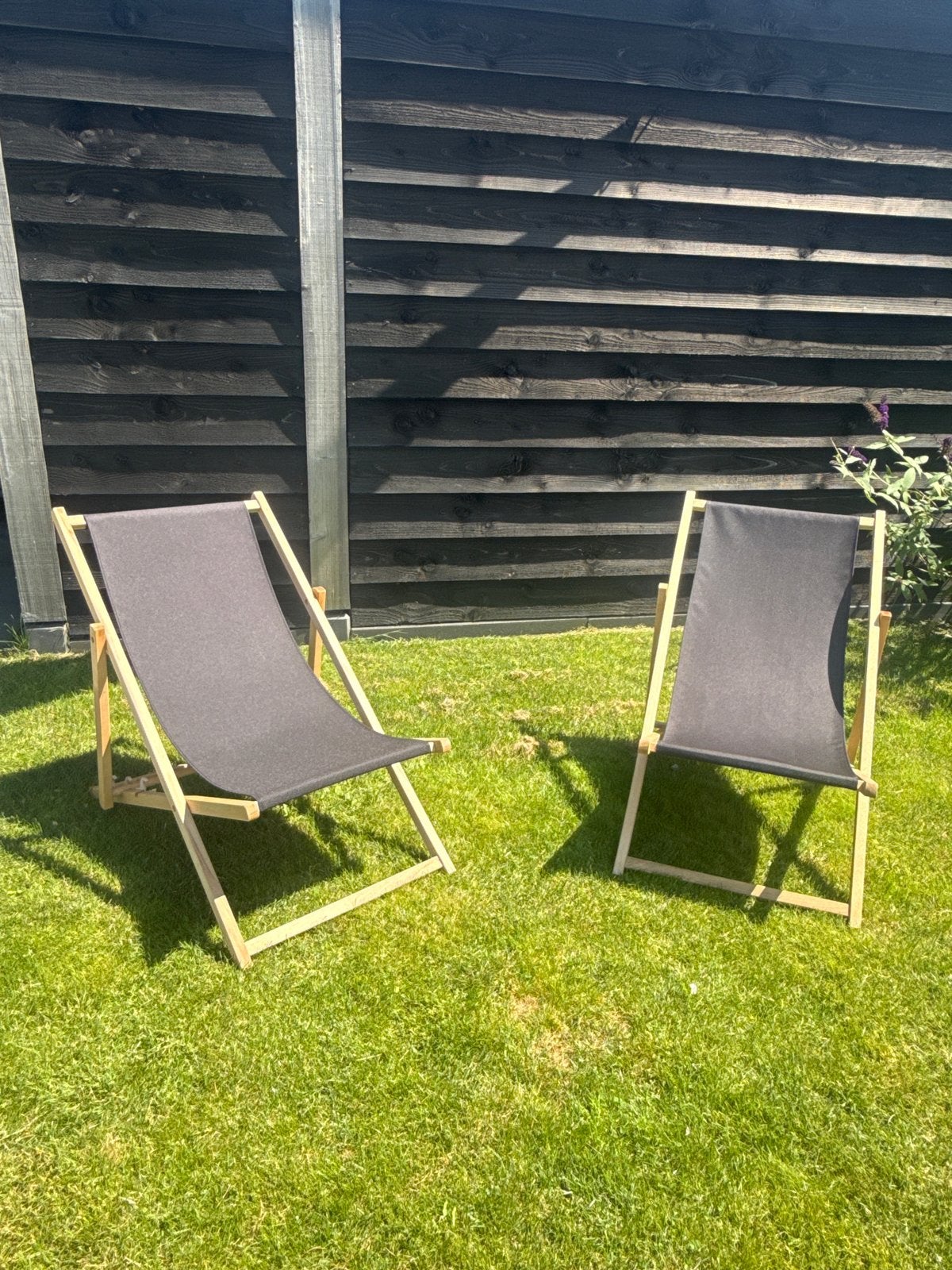 Comfortabele strandstoel - ideaal voor tuin of strand, Ophalen, Zo goed als nieuw, Hout, Inklapbaar