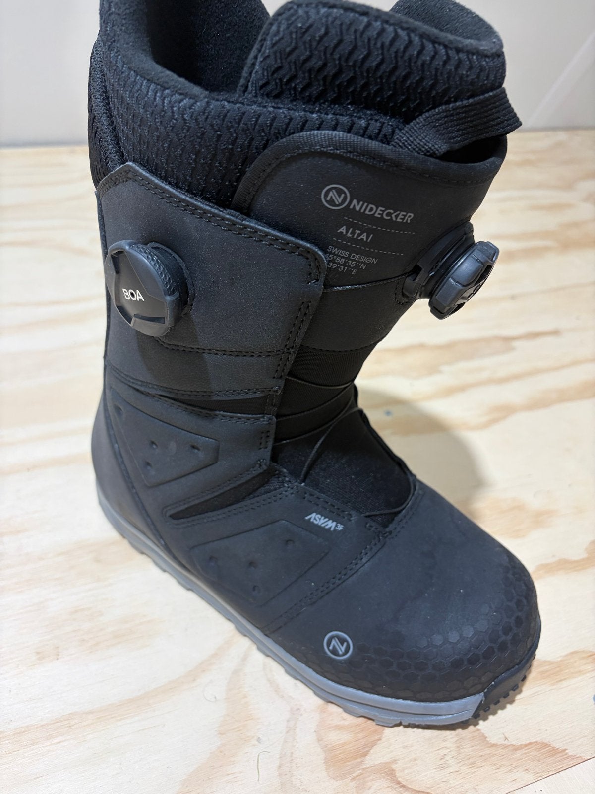 Nidecker Altai Snowboard Boots & Flow Bindingen - Zo goed al, Ophalen, Zo goed als nieuw, Snowboots