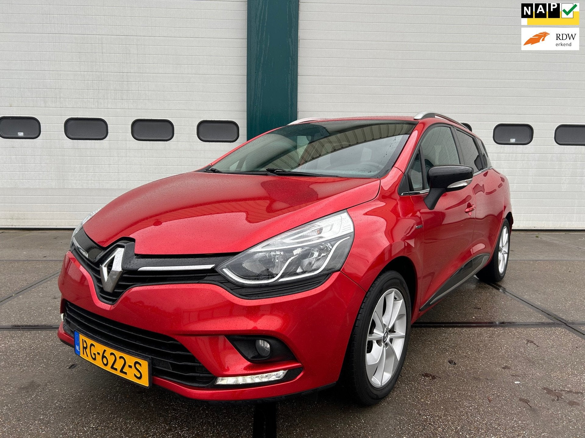 Renault Clio Estate 0.9 TCe Limited Origin 100.000Km !, Voorwielaandrijving, 898 cc, Gebruikt, 580 kg