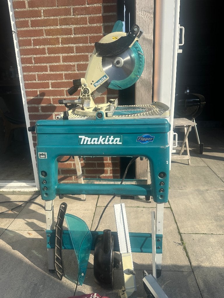 te koop Makita Flipper zaagtafel, Ophalen, Gebruikt, Cirkelzaag, Makita