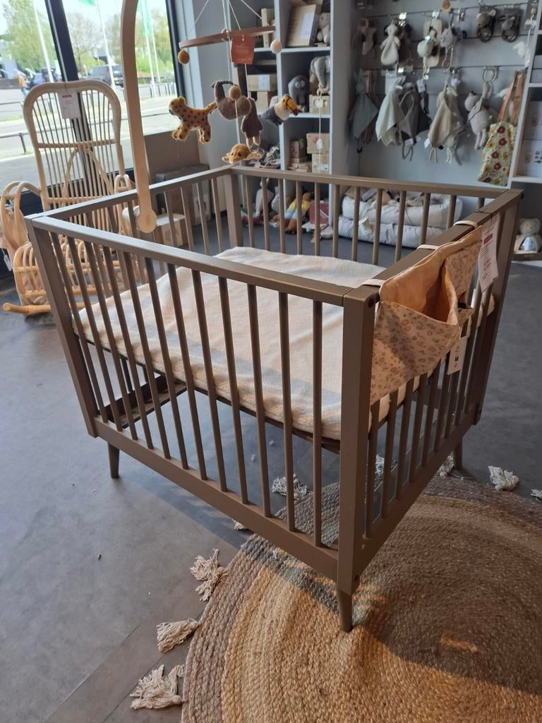 euro baby evy box chestnut, Ophalen, Zo goed als nieuw, Rechthoekig, In hoogte verstelbaar