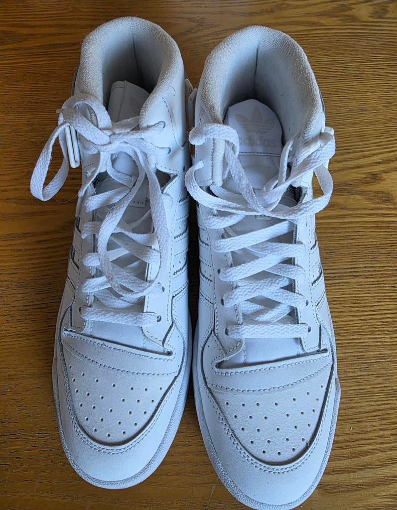 Witte Adidas sneakers - Hoog model, Kleding | Dames, Schoenen, Adidas, Wit, Ophalen of Verzenden, Sneakers of Gympen