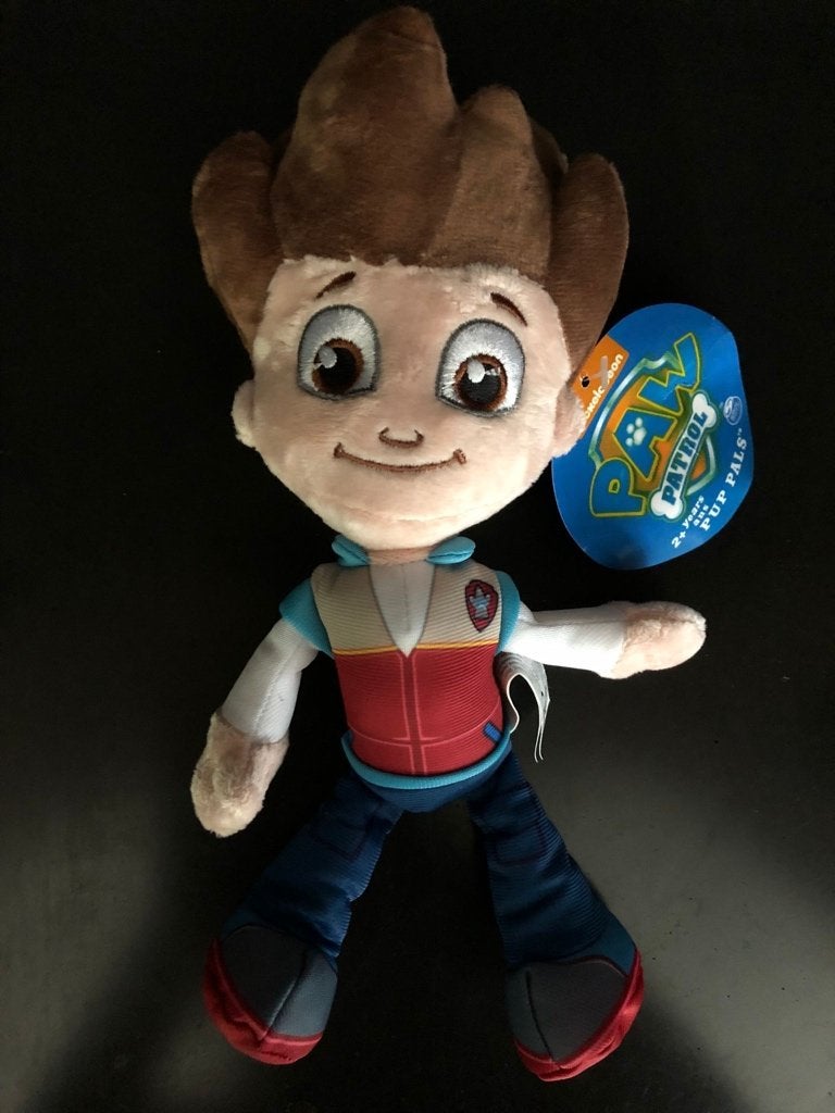 Nieuwe Paw Patrol Ryder knuffel pop. 27 cm, Ophalen of Verzenden, Nieuw, Overige typen
