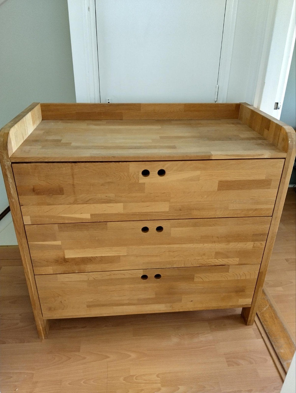 Massief houten commode met 3 lades, Ophalen, Gebruikt, 50 tot 70 cm, 75 tot 100 cm