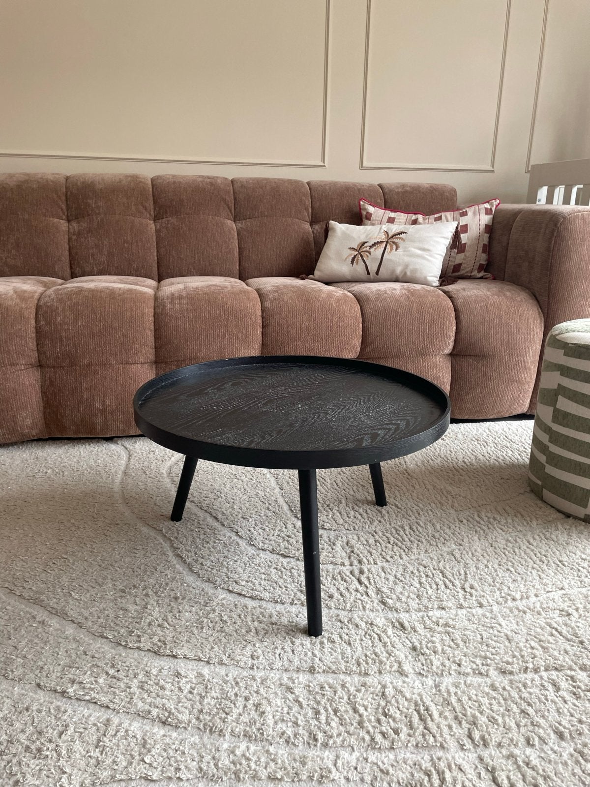 Zwarte bijzettafel salontafel van Woood, Ophalen, Rond, 50 tot 100 cm, Zo goed als nieuw