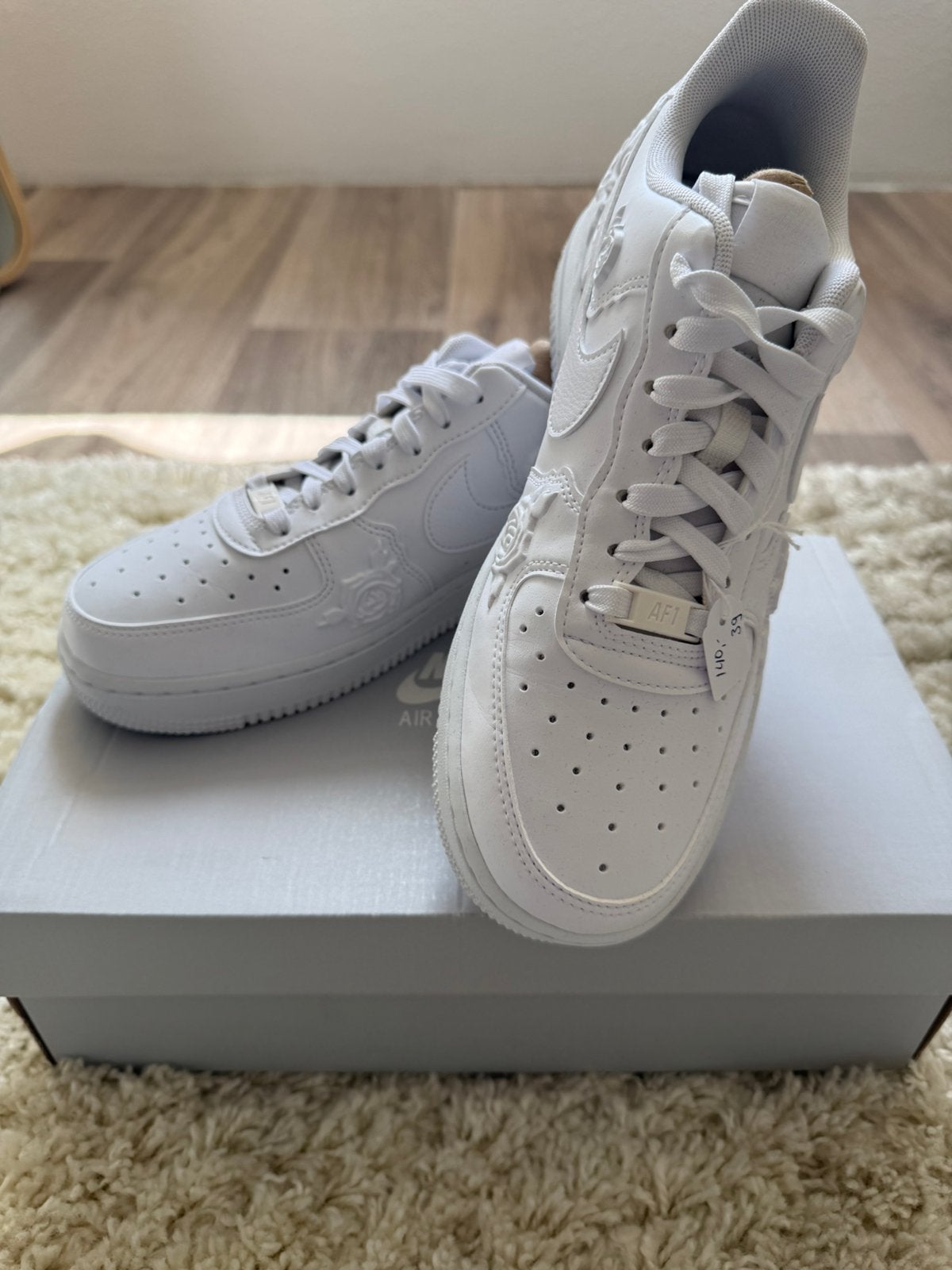 Nike Air Force 1 Low '07 White Roses