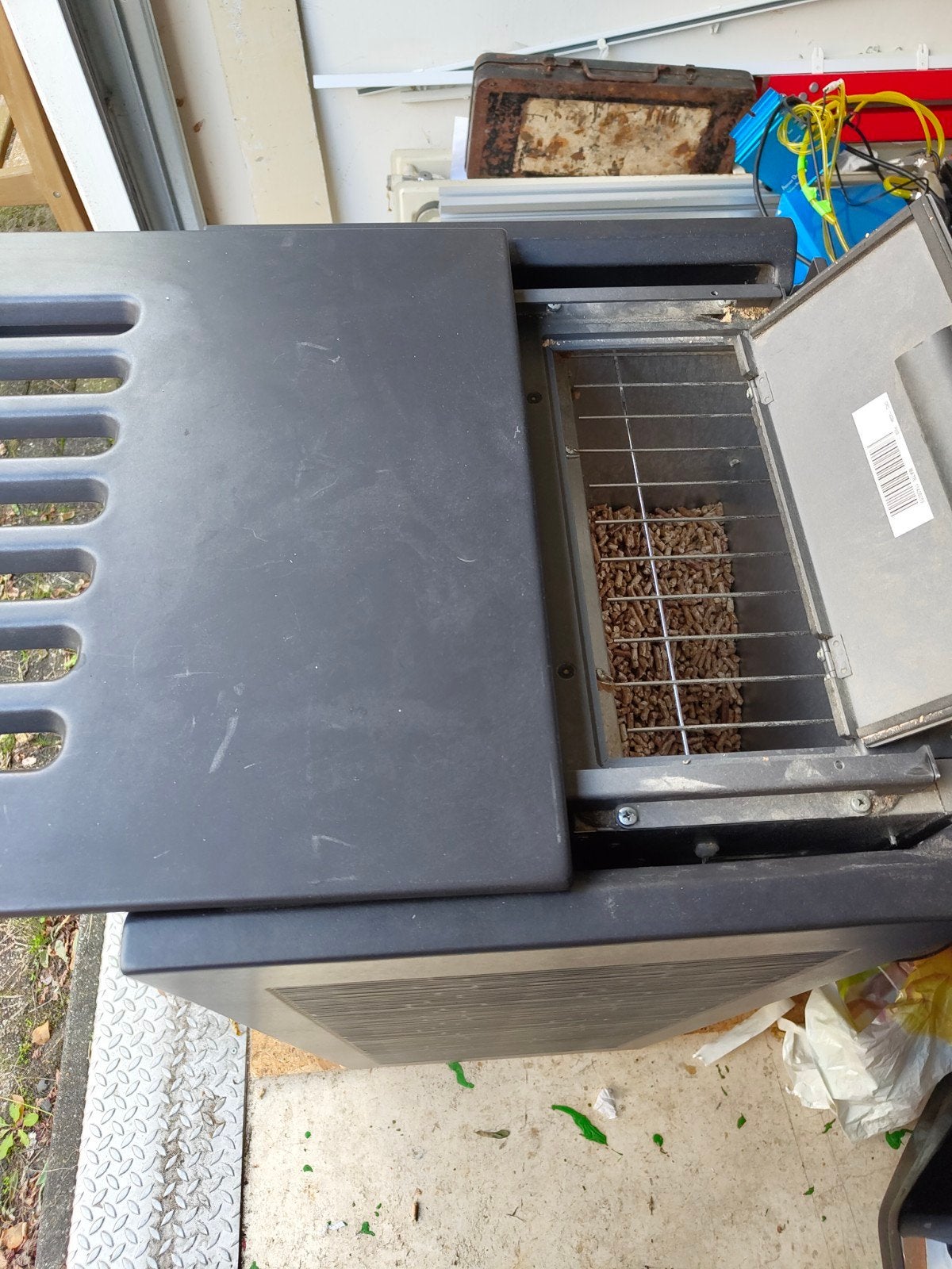 Foto 4 van Piazetta P958 pelletkachel - 8.6 kW, werkend weggezet