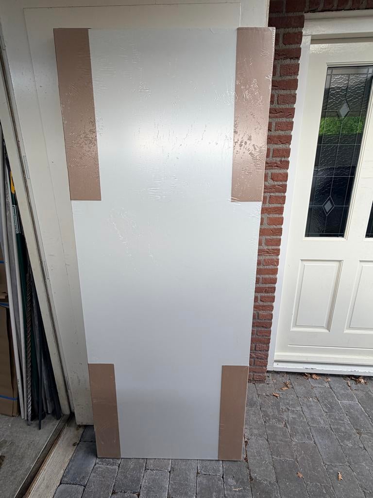 Nieuwe witte binnendeur, ongeopend 78x201,5 rechts draaiend, Ophalen, Zo goed als nieuw