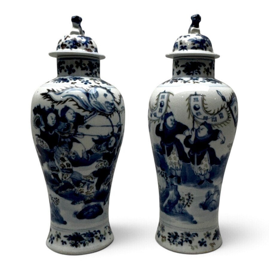 Vierdelig 19e eeuws Chinees blauw-wit en ijzerrood kaststel, Ophalen of Verzenden