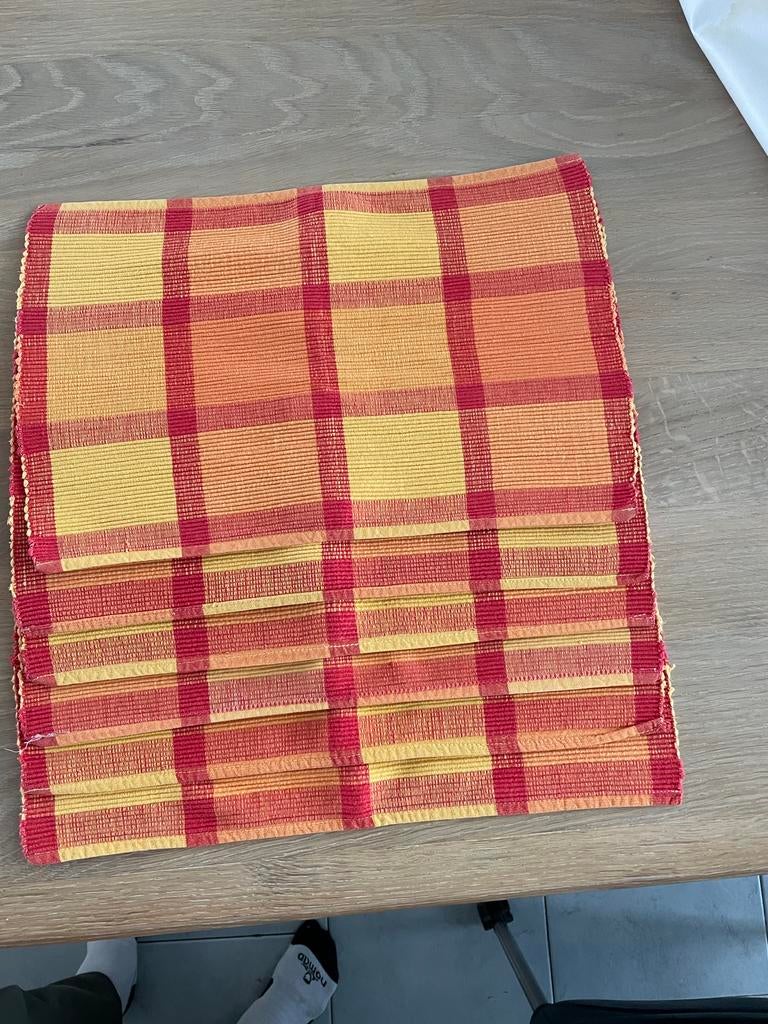 6 warme kleur placemats zie op foto’s, Ophalen of Verzenden, Nieuw, Overige kleuren, Placemat