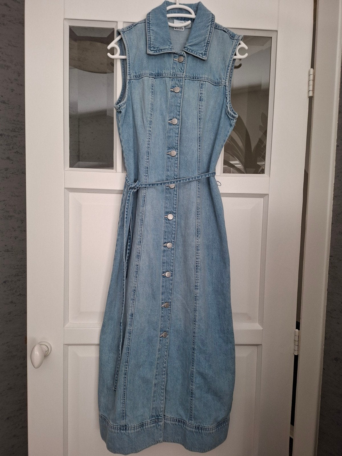 Lange spijkerjurk maat S, Kleding | Dames, Jurken, Ophalen of Verzenden, Zo goed als nieuw, Blauw, Onder de knie