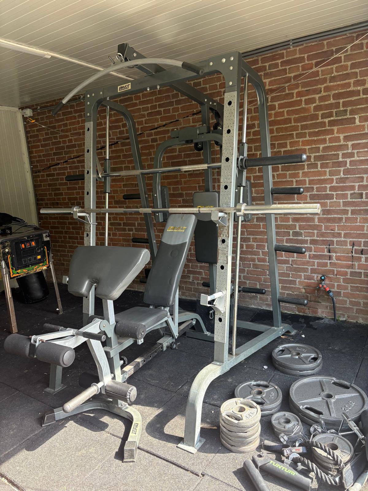 Fitness krachtstation compleet met accessoires, Sport en Fitness, Ophalen, Zo goed als nieuw, Benen, Fitnessbank