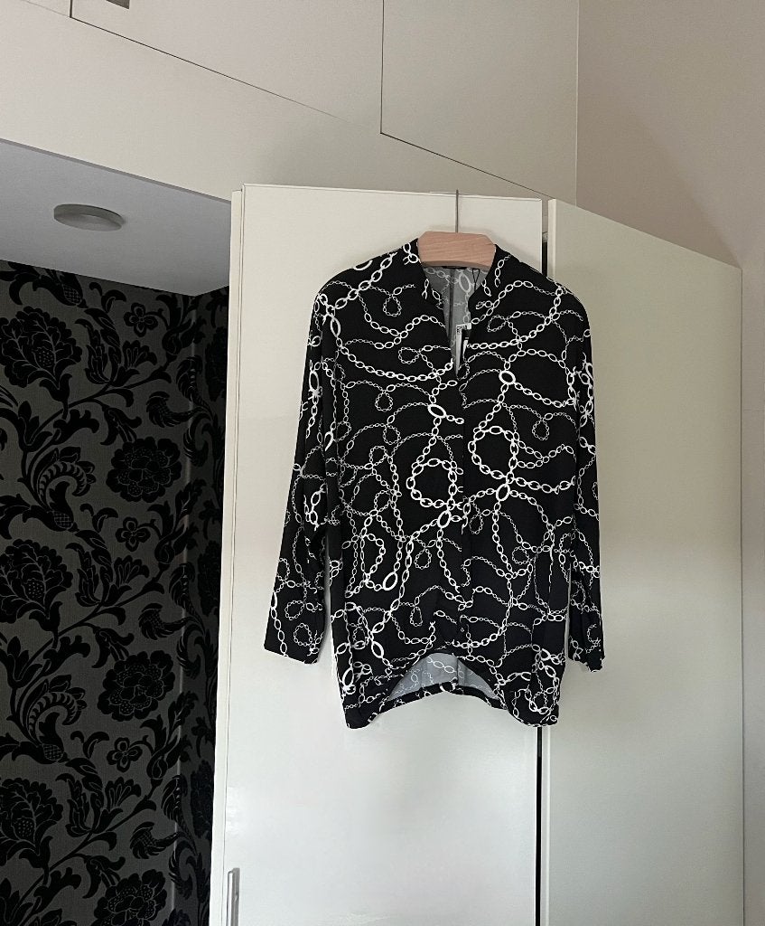 Nieuw+kaartjes: zwarte top witte schakelketting print; mt XL, Kleding | Dames, Zwart, Nieuw, Ophalen of Verzenden, Maat 46/48 (XL) of groter