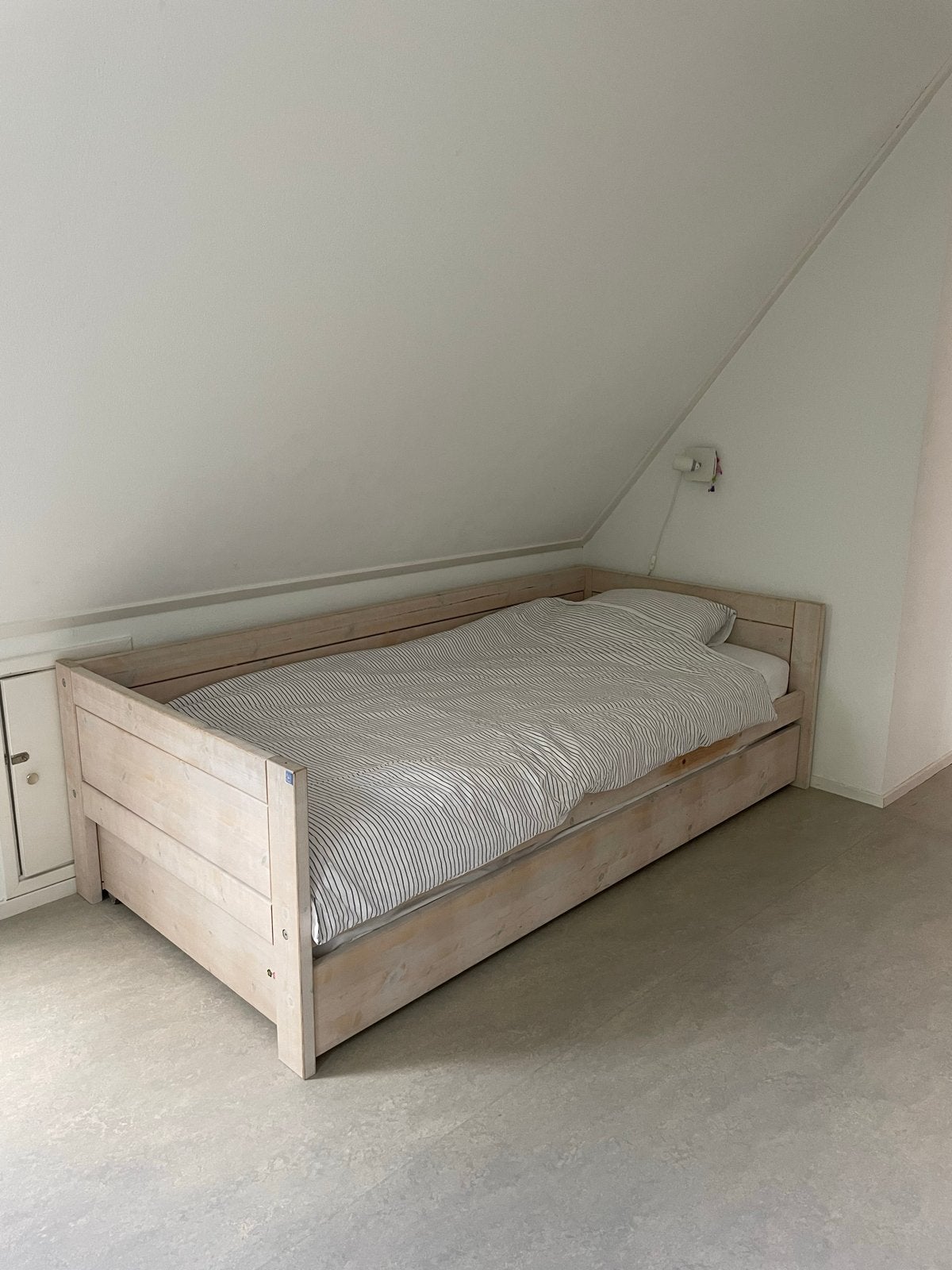 Flexa whitewash Eenpersoonsbee met lade, Ophalen, Gebruikt, 90 cm, 200 cm
