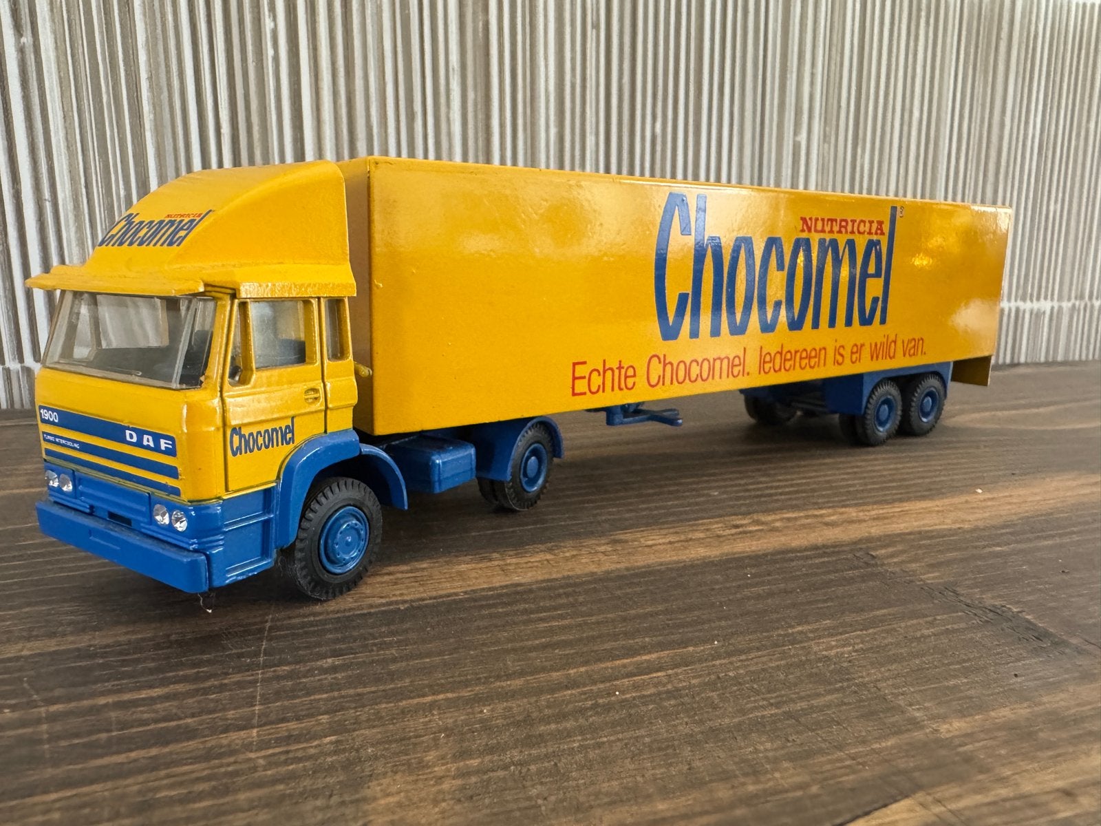 Lion CAR No 36 Chocomel DAF vrachtwagen Made in Holland, Ophalen of Verzenden, Gebruikt, Bus of Vrachtwagen