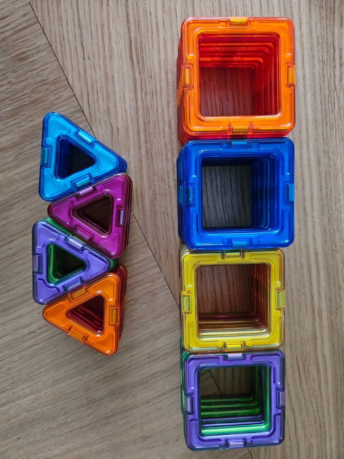 Magformers 62 stuks, compleet met boekje (blz. los), Kinderen en Baby's, Ophalen of Verzenden, Gebruikt, Overige merken