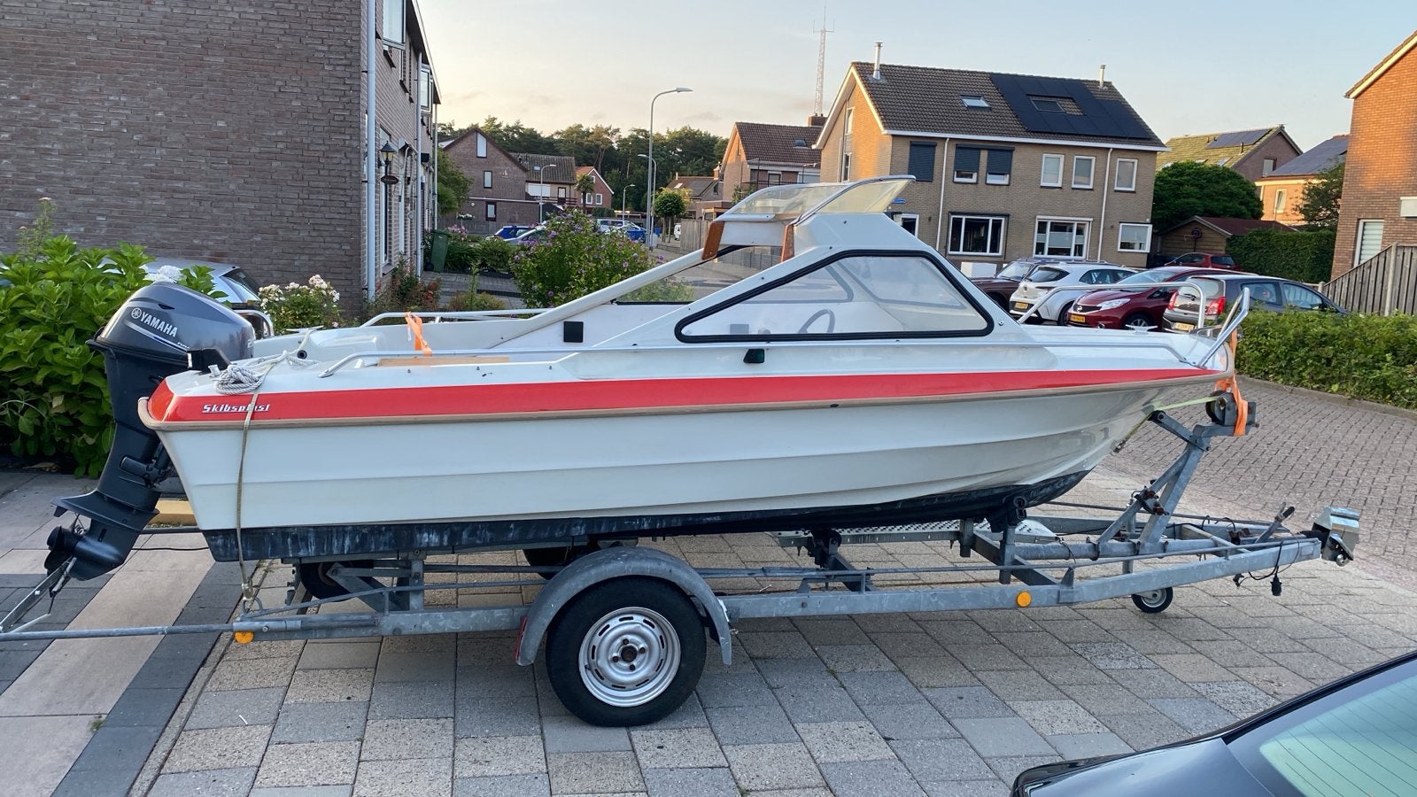 Skibsplast met 20 pk Yamaha 4 takt en geremde trailer, Ophalen, Gebruikt, Met afstandsbediening, 20 pk