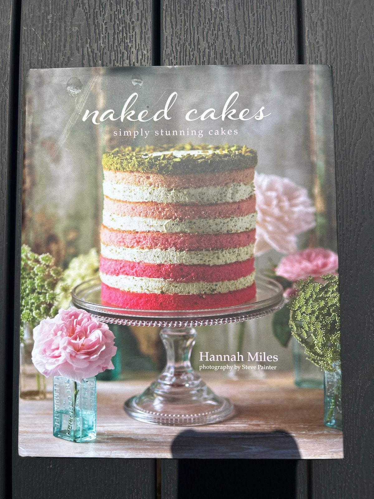 Kookboek Naked Cakes - Hannah Miles (Hardcover, Nieuw), Ophalen of Verzenden, Nieuw, Taart, Gebak en Desserts