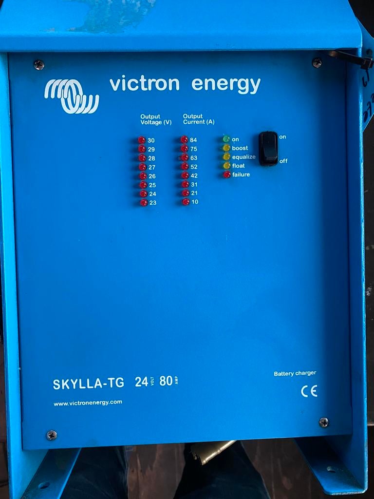 Victron acculader, Ophalen of Verzenden, Zo goed als nieuw, Overige typen