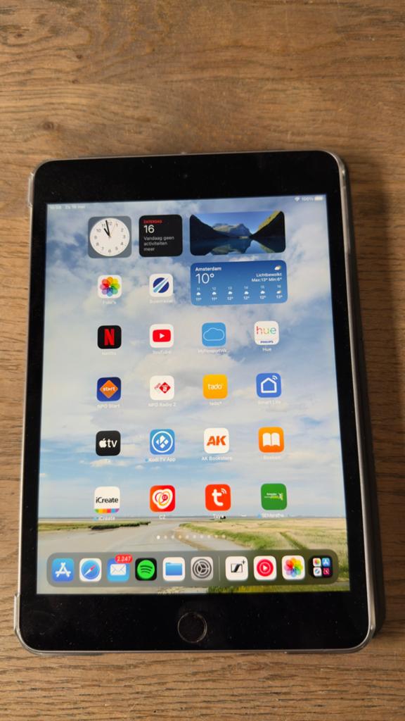 Apple Ipad mini 4 Space Grey 128GB, Computers en Software, Apple iPads, Ophalen, September 2015, 8 inch, Zo goed als nieuw