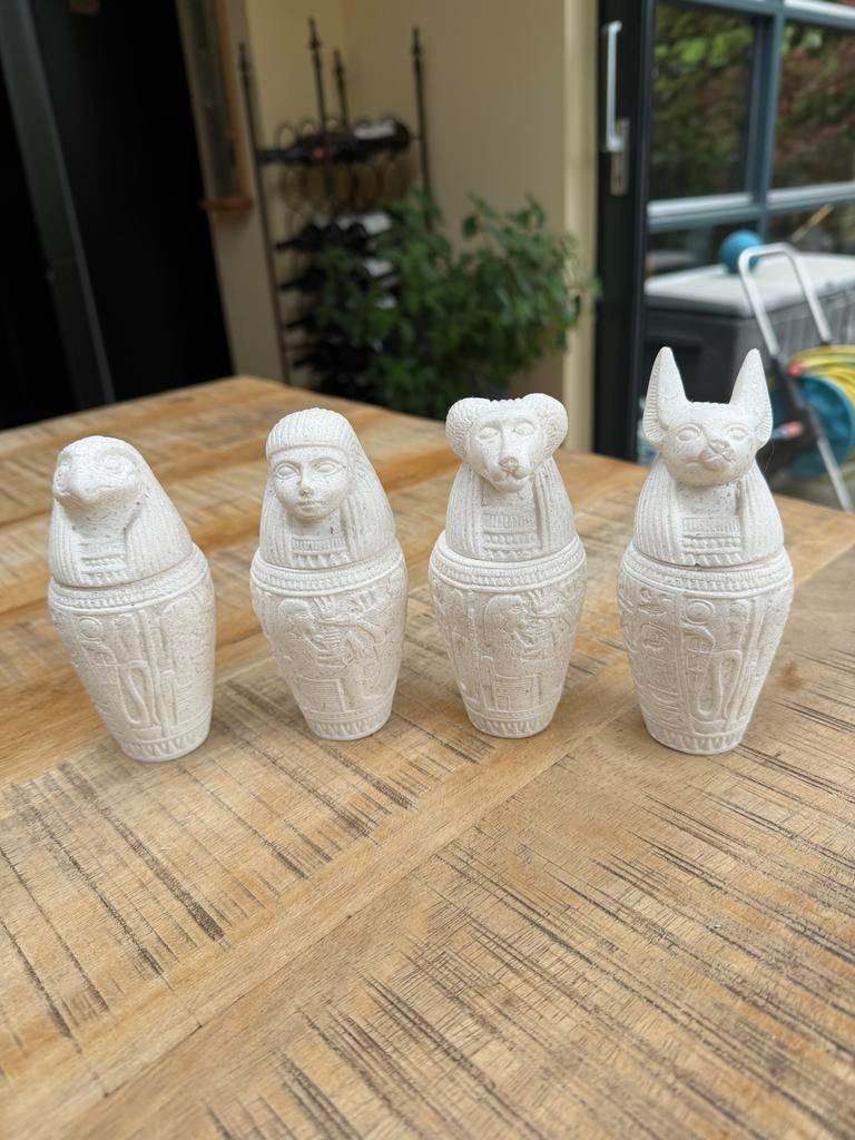 Set van 4 Egyptische canopenvazen met deksels, Antiek en Kunst, Ophalen of Verzenden