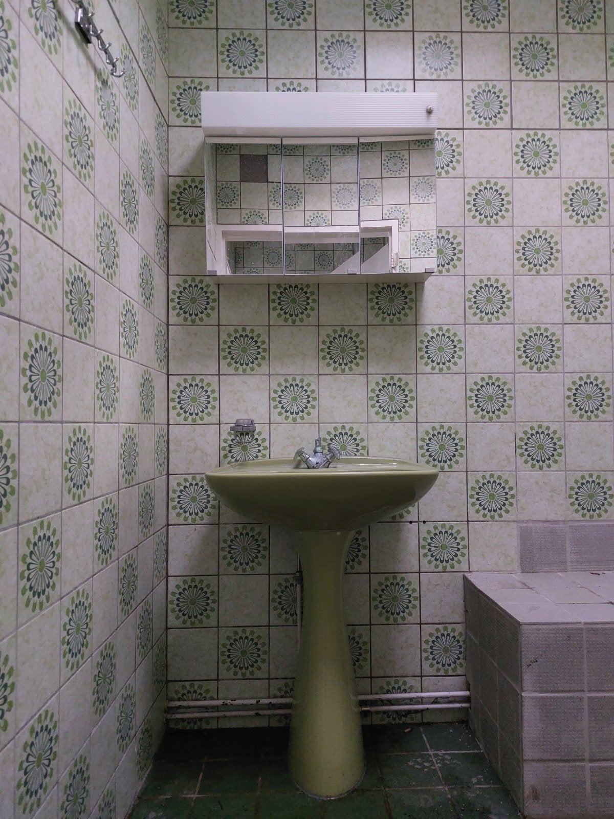 Vintage Groen Toilet en Wastafel Set), Doe-het-zelf en Verbouw, Sanitair, Ophalen, Gebruikt, Toilet