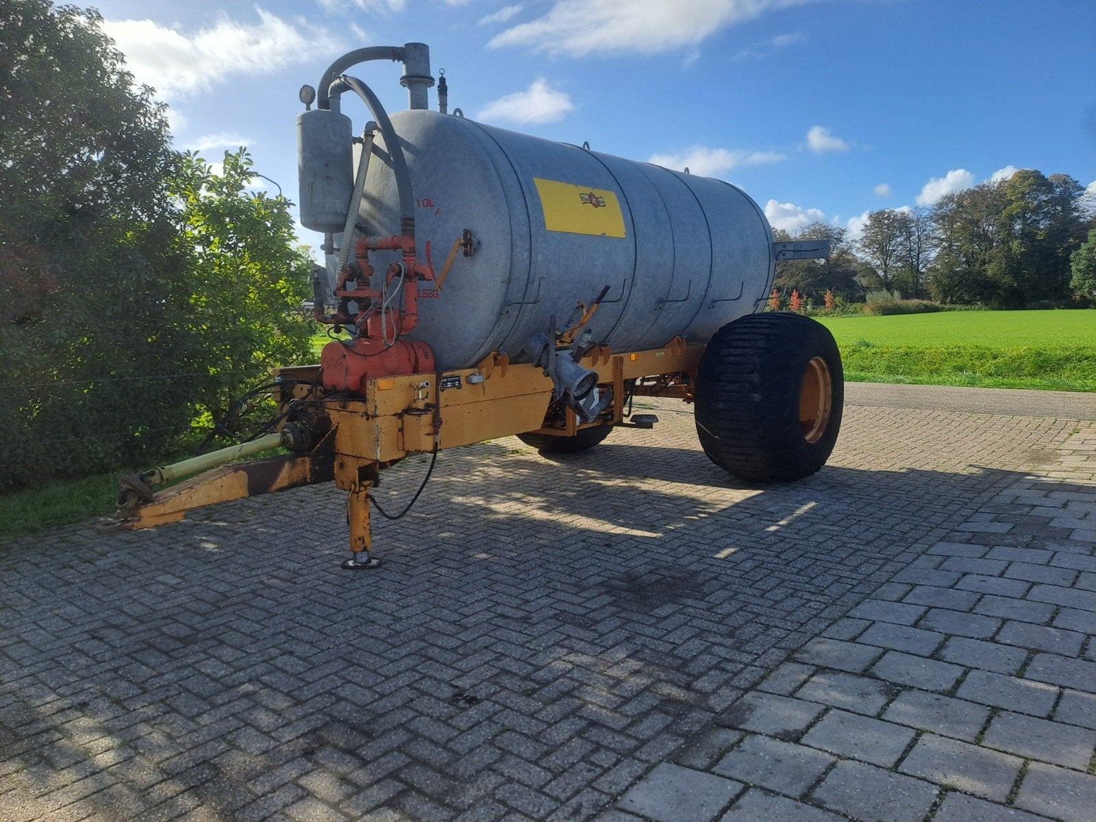 Veenhuis 7500 liter mesttank giertank watertank waterwagen, Ophalen, Veehouderij, Gewasbescherming en Bemesting, -
