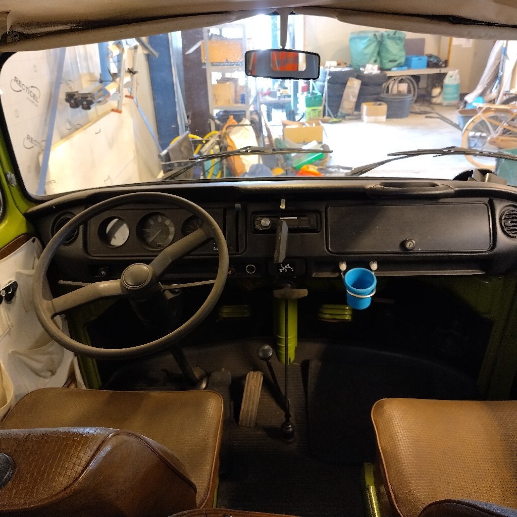 Foto 15 van Volkswagen T2 Kampeerauto 1978 Amescador