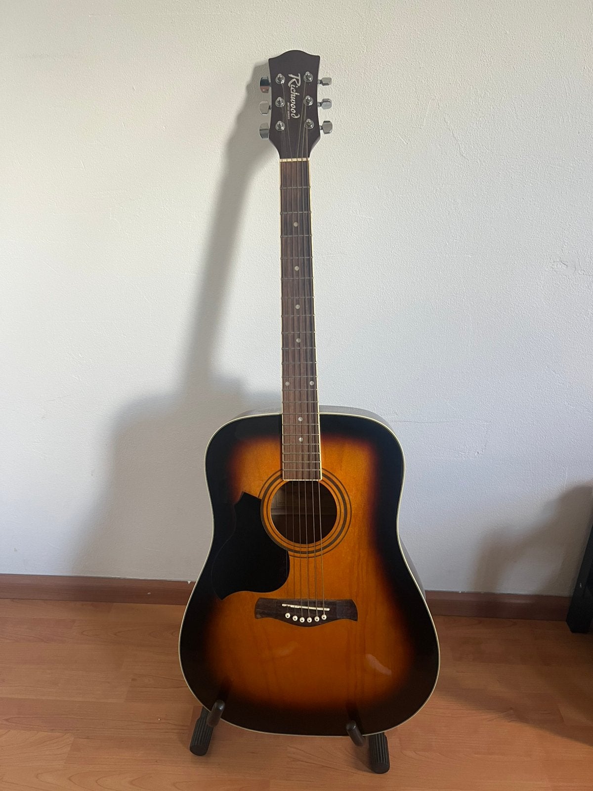 Richwood linkshandige akoestische gitaar set, Ophalen, Zo goed als nieuw, Klassieke of Spaanse gitaar