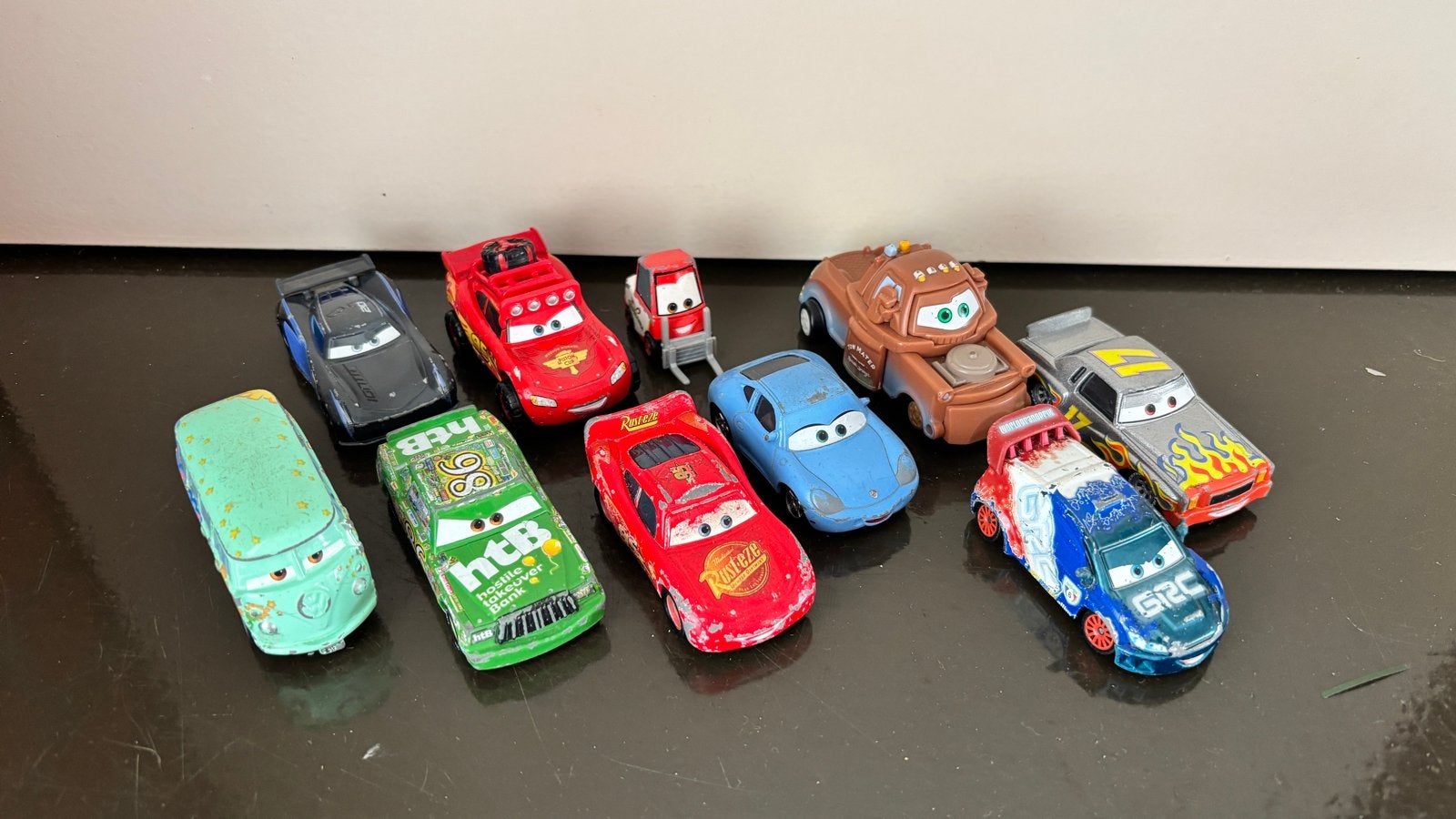 10 Cars auto's, 9 metaal, 1 van plastic, Ophalen of Verzenden, Gebruikt