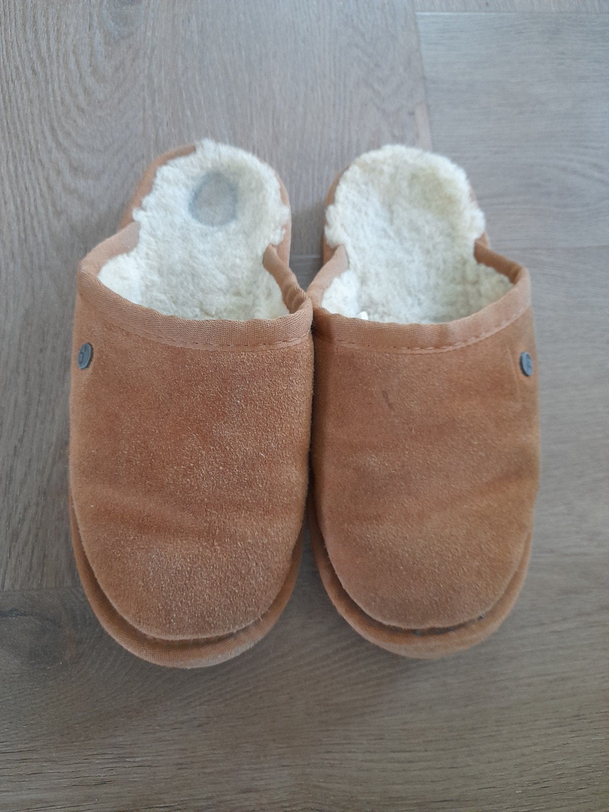 gebruikte Kinder Unisex Warmbat sloffen, pantoffels 33cognac, Slofjes, Gebruikt, Jongetje of Meisje, Warmbat