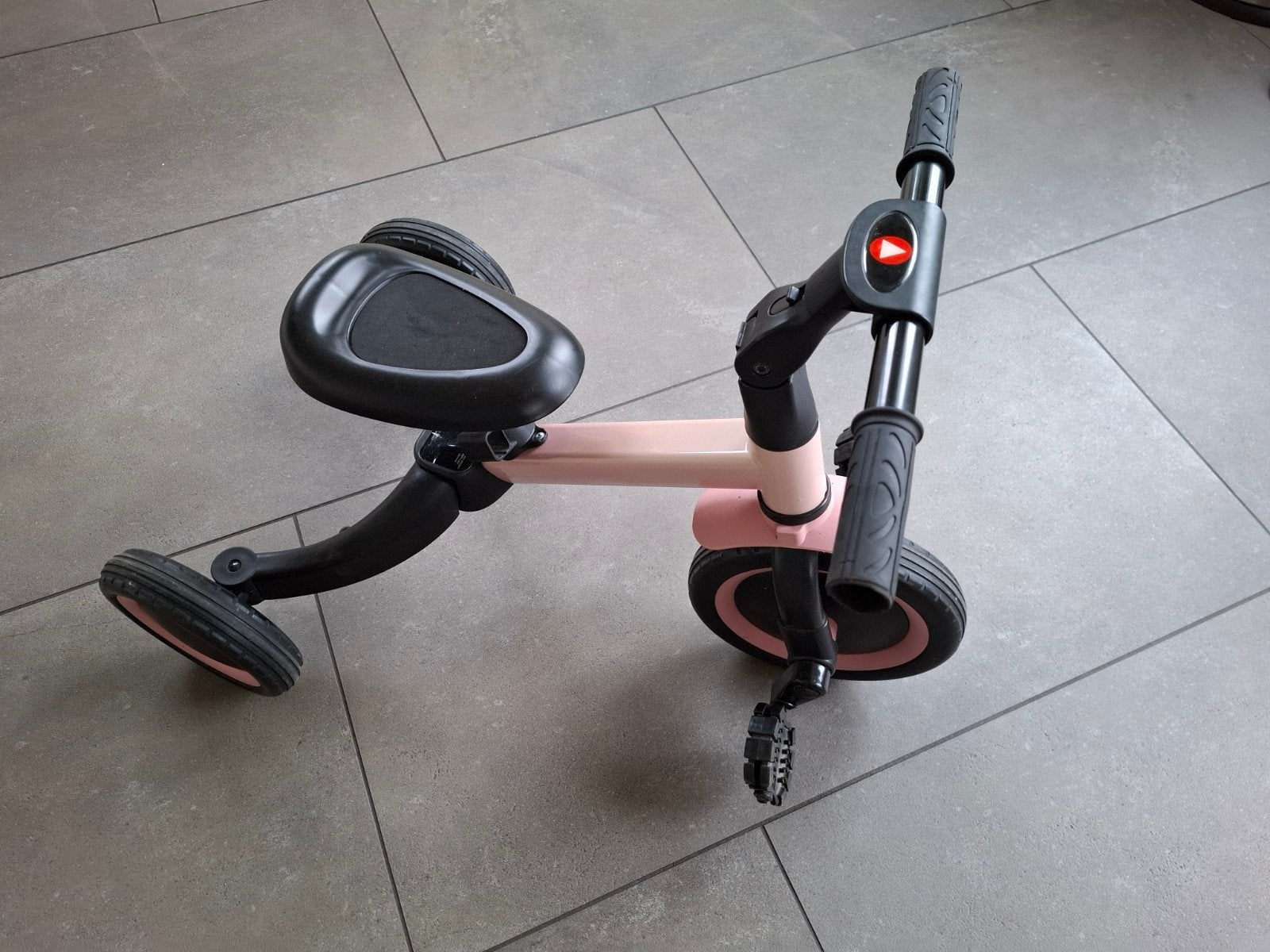 Driewieler - Loopfiets - Balance Bike - Roze 4 in 1 Topmark, Ophalen, Zo goed als nieuw, Loopfiets