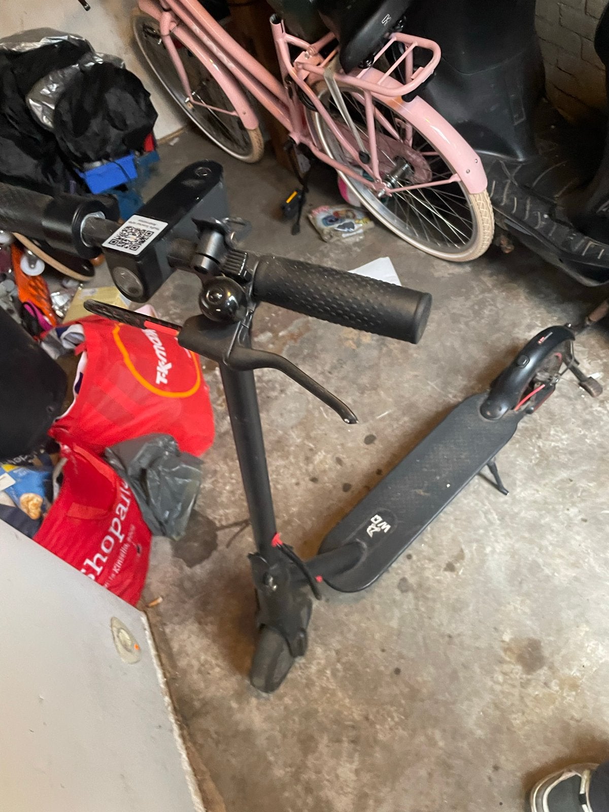 Elektrische step - 25-30 km/u - Zonder oplader, Ophalen, Zo goed als nieuw, Elektrische step (E-scooter)