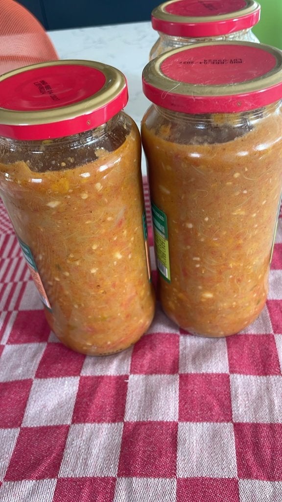 Rabarber chutney, Diversen, Ophalen