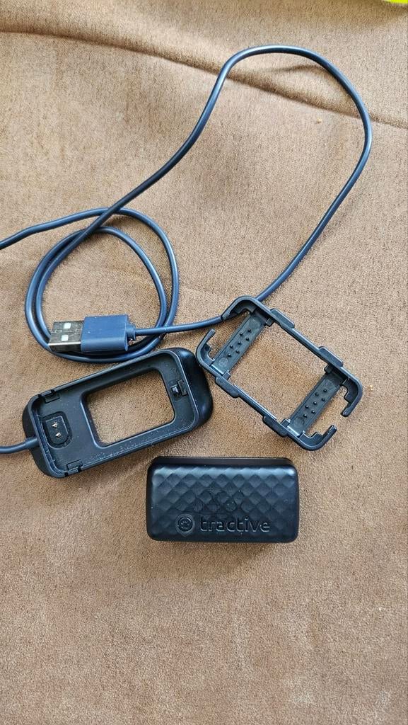 GPS tracker tractive, Ophalen of Verzenden, Zo goed als nieuw