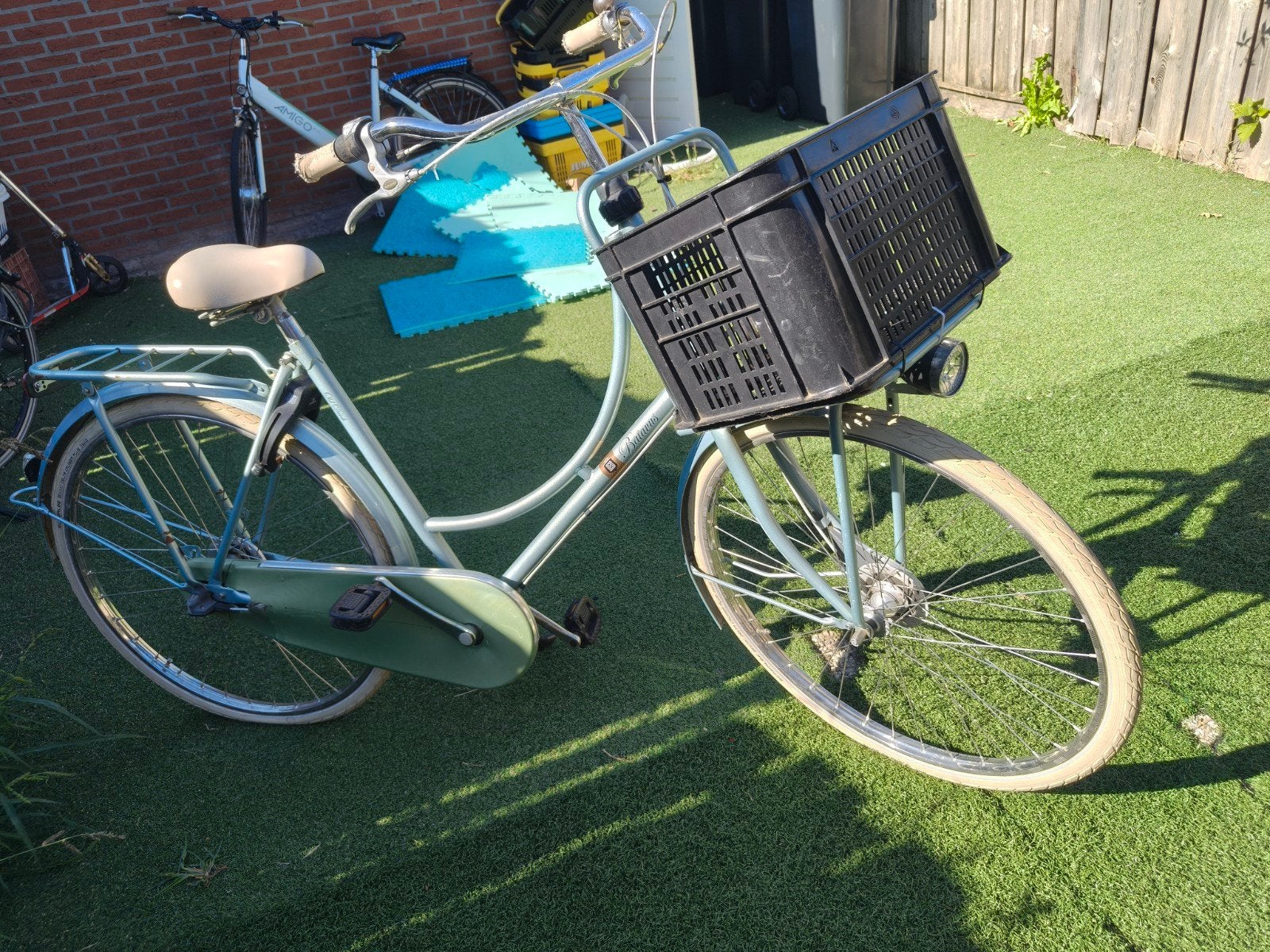 Batavus damesfiets met mand - Zo goed als nieuw, Terugtraprem, (Extra) lage instap, Batavus, Ophalen of Verzenden