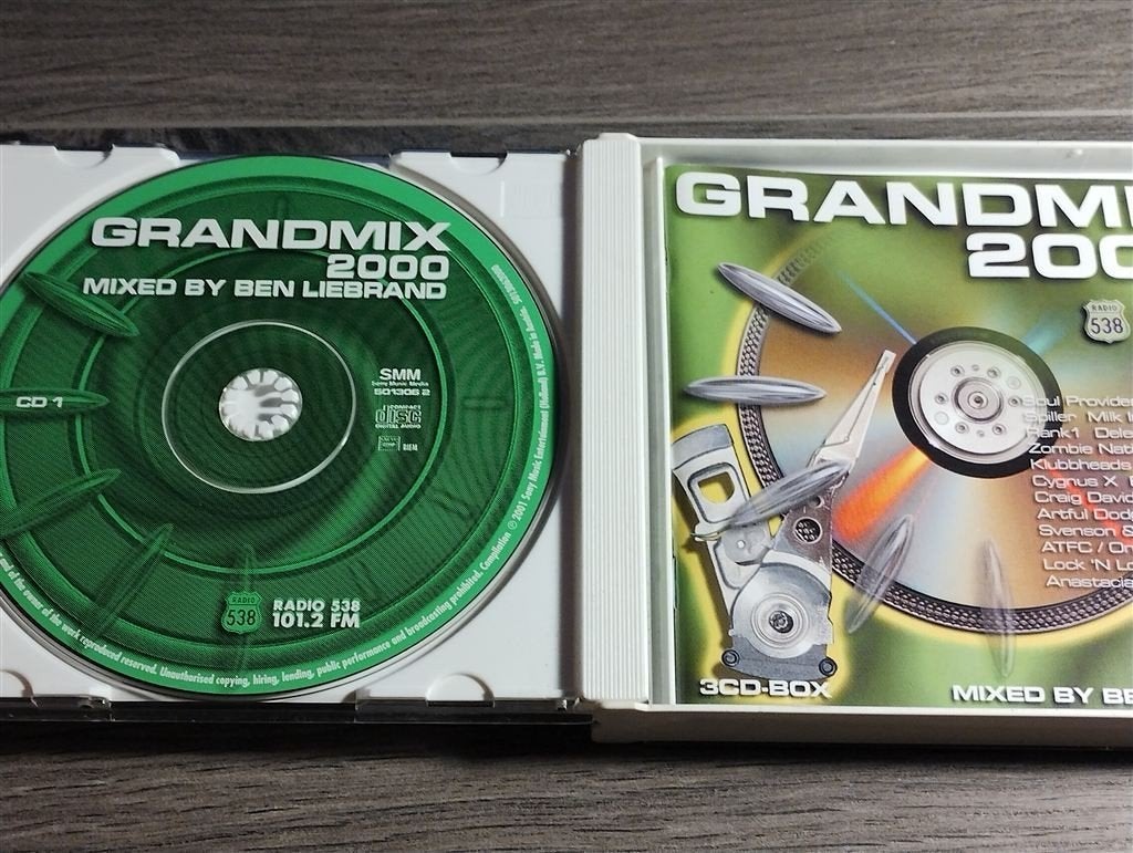 Ben Liebrand - Grandmix 2000 [3 CD], Cd's en Dvd's, Cd's | Dance en House, Ophalen of Verzenden, Zo goed als nieuw, Disco