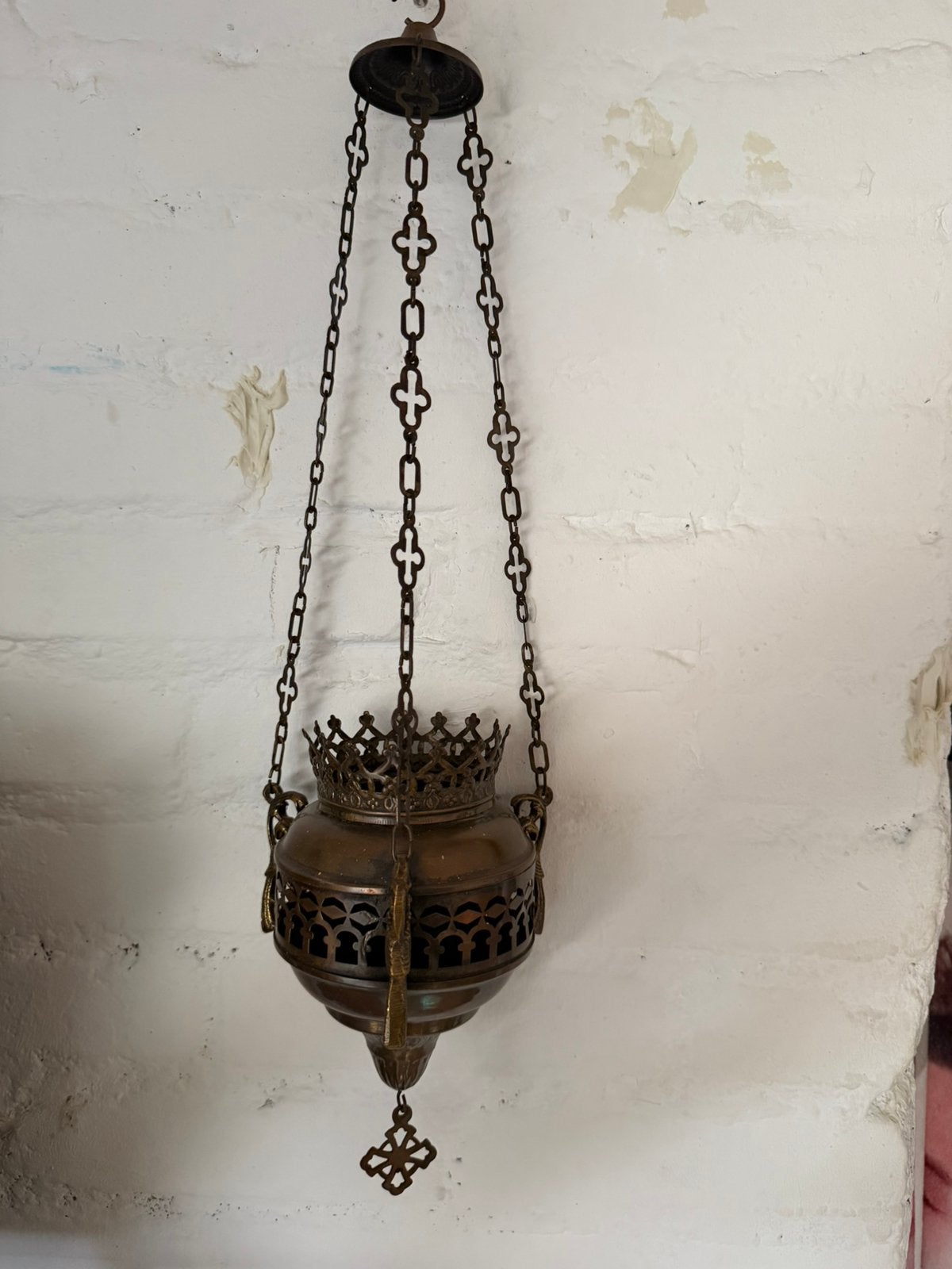 Godslamp wierrook branden, Ophalen