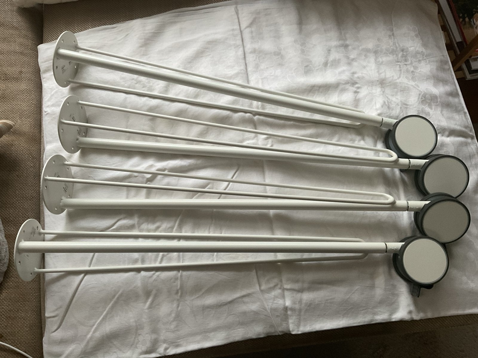IKEA Krille Tafelpoot met wieltjes (4 stuks), Huis en Inrichting, Tafelonderdelen, Tafelpoot, Minder dan 50 cm, Zo goed als nieuw