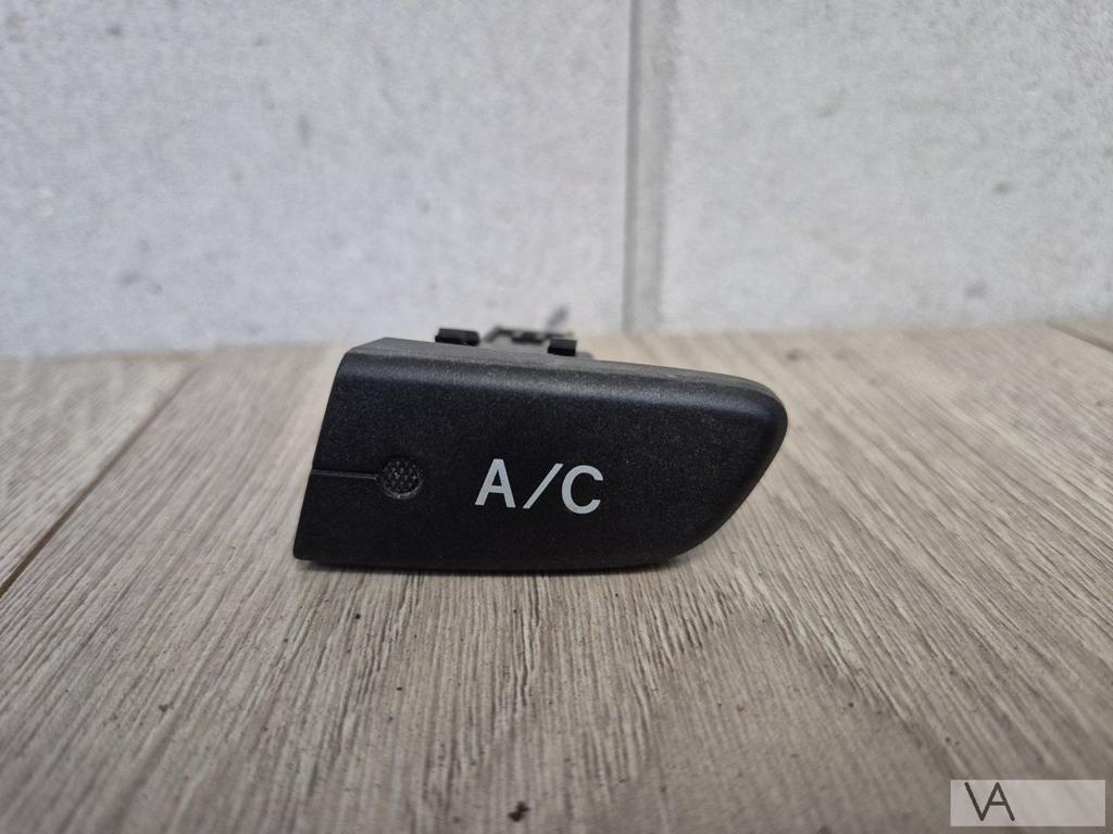 Peugeot 107 Toyota Aygo Citroen C1 airco knop schakelaar €20, Auto-onderdelen, Gebruikt, -, -, Ophalen of Verzenden