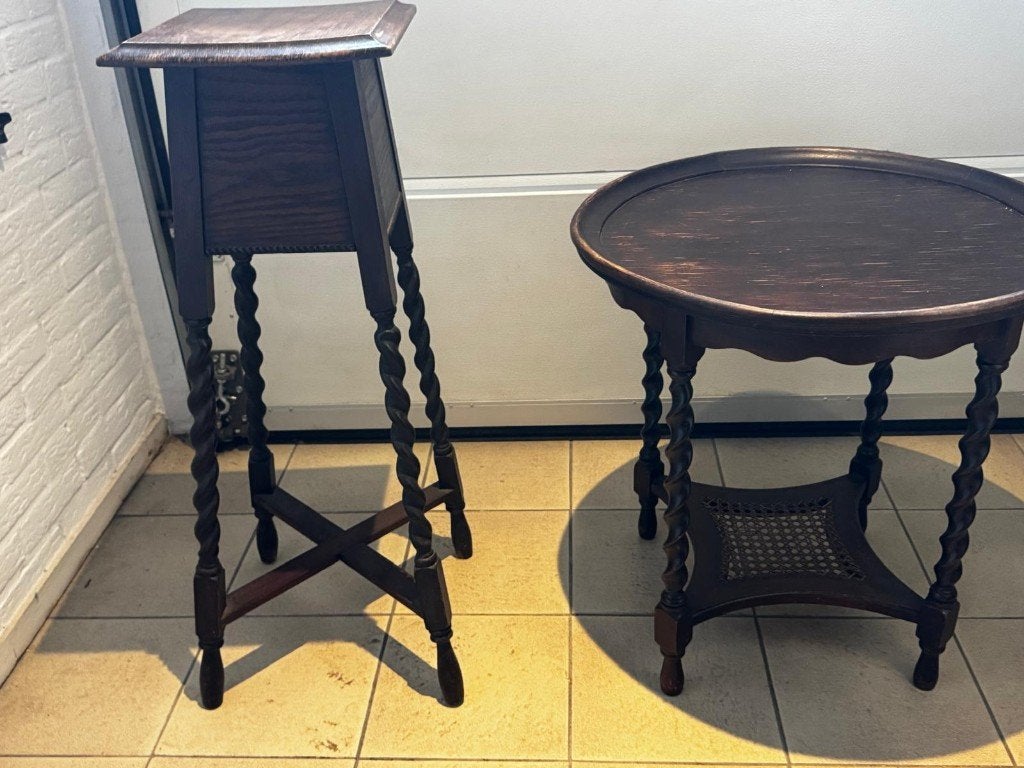 Leuke set hoge plantentafel en ronde tafel, Ophalen