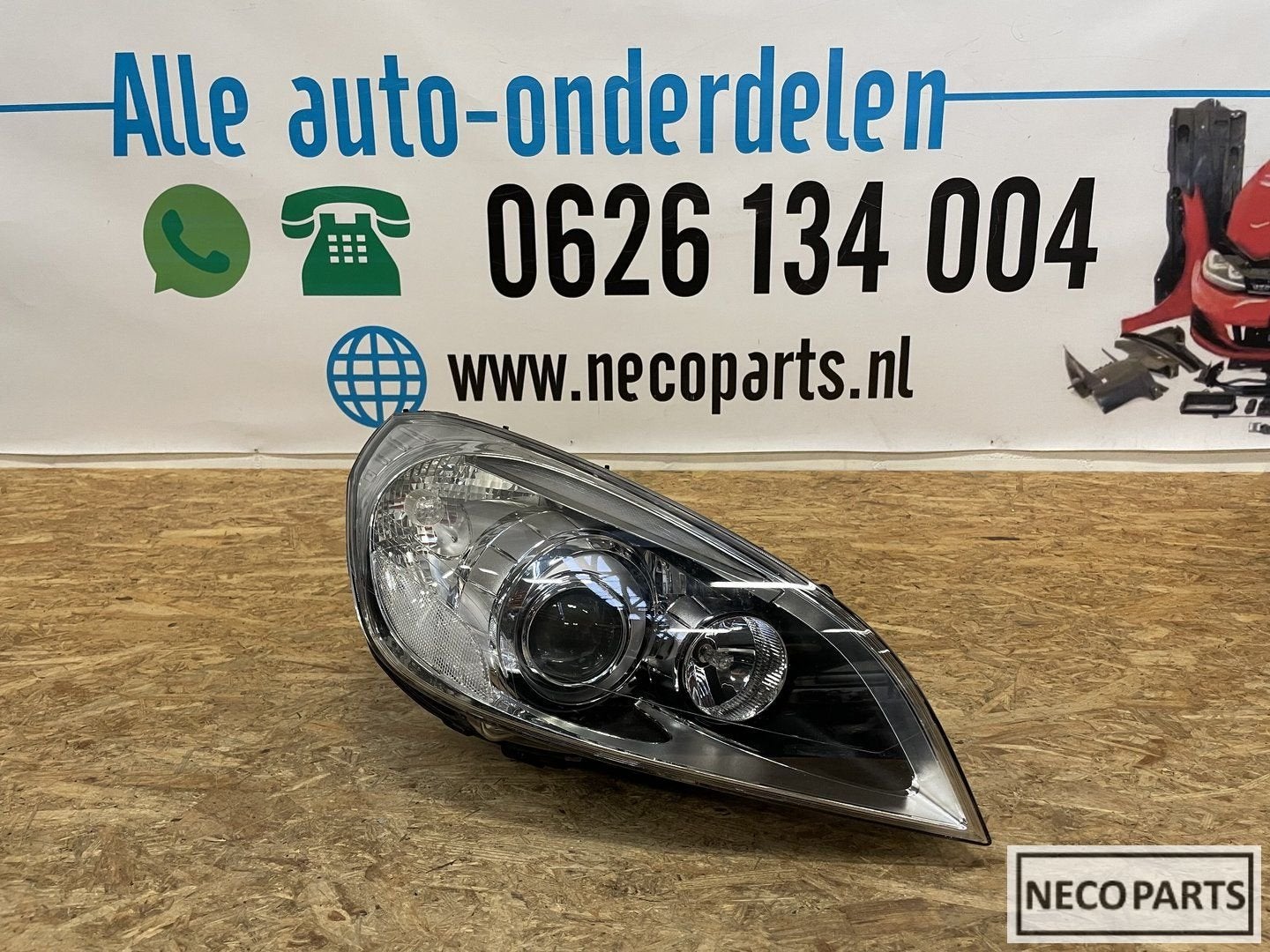 VOLVO V60 S60 XENON KOPLAMP RECHTS 31299991 ORIGINEEL, Gebruikt, -, -, Ophalen of Verzenden