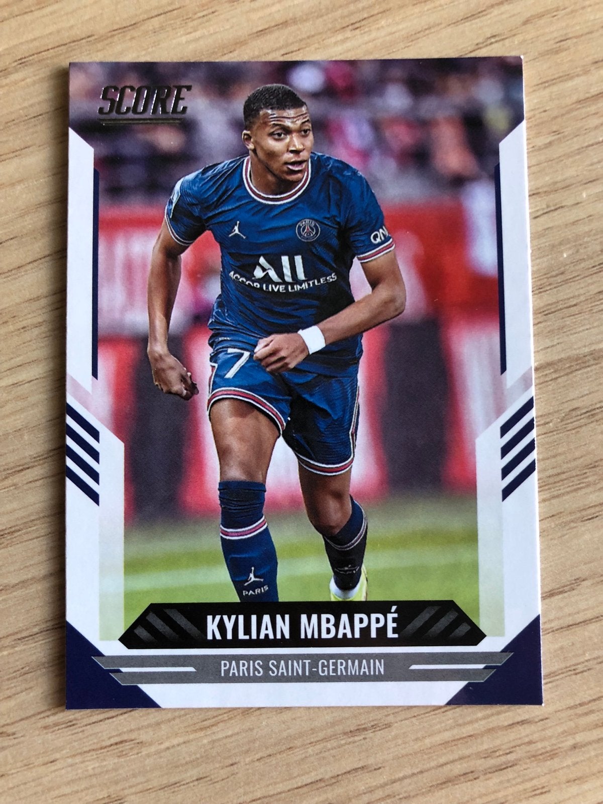 Panini FIFA Score 2022 Kylian Mbappé 2x, Ophalen of Verzenden, Zo goed als nieuw, Buitenlandse clubs, Spelerskaart