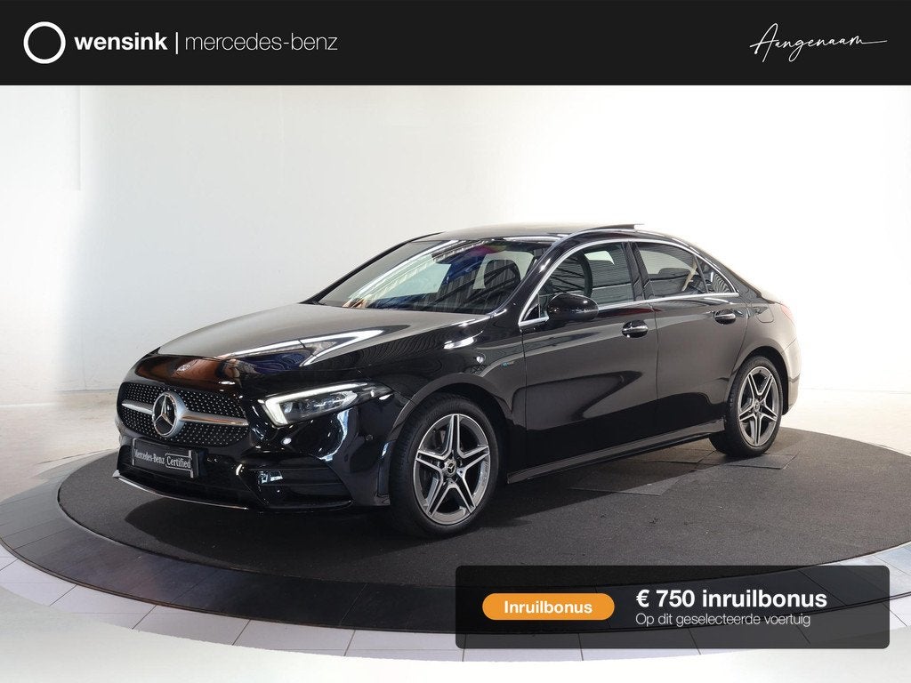 Mercedes-Benz A-klasse 250 e | Panoramadak | Memory | Keyles, Auto's, Mercedes-Benz, Gebruikt, 4 cilinders, 16 kWh, Leder en Stof