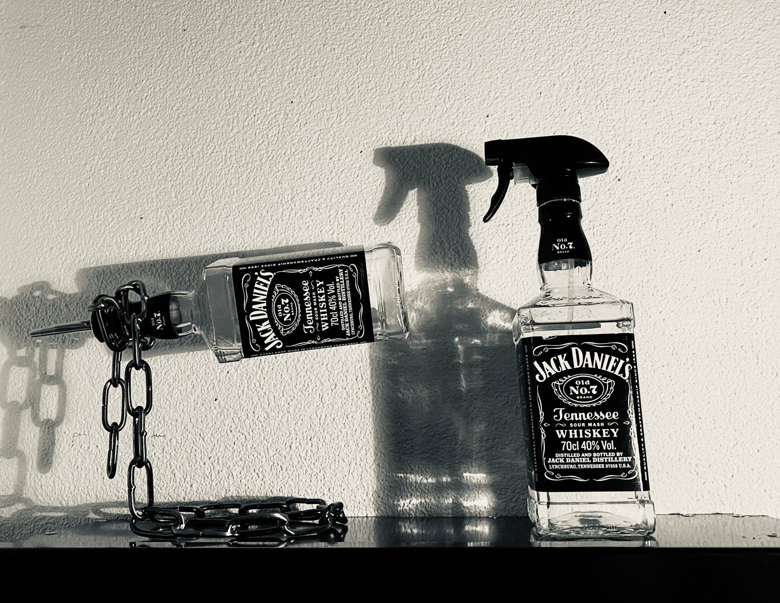 FLESHOUDER MET JACK DANIELS FLES, Ophalen of Verzenden, Zo goed als nieuw